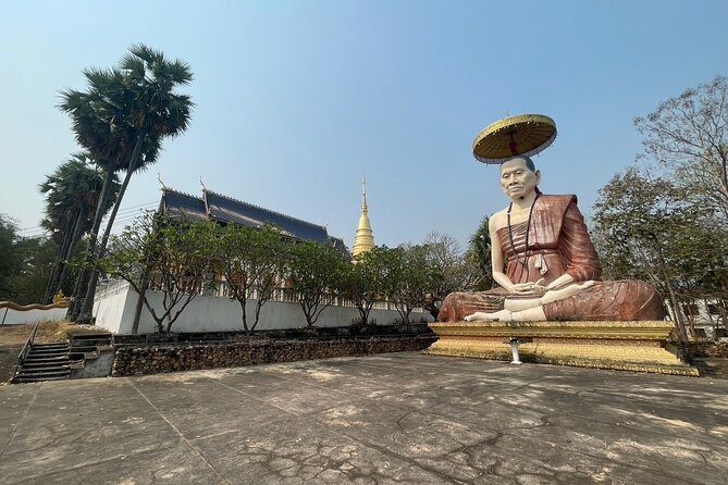 1 Day Private Tour Unseen in Lamphun Province - The real star: your guide’s timing and photo help