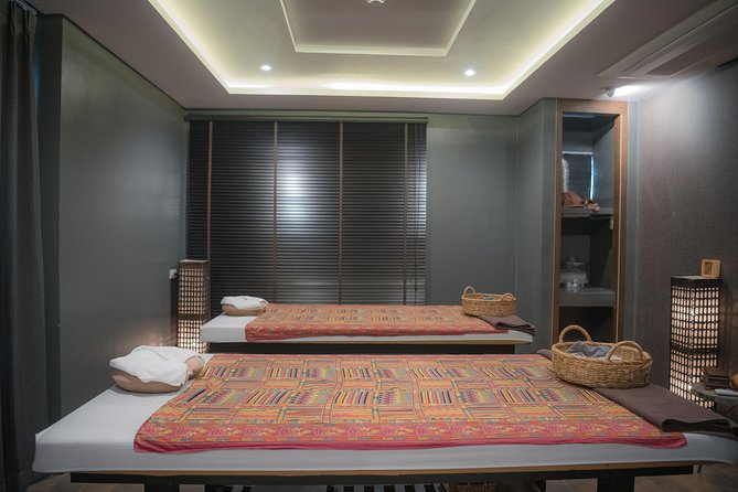 1 Hour The Home Signature Thai Balm Massage - Free Transportation - Arrival ritual: cool tea, cool towel, and a foot cleanse first