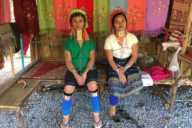 2 days 1 night: Explore Countryside and exclusive Homestay. - Trading Chiang Mai City Crowds for Mountain Temples
