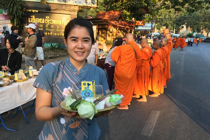 4 highlights: Sticky Waterfall/Elephants/local market /Wat Banden - Key highlights worth planning for