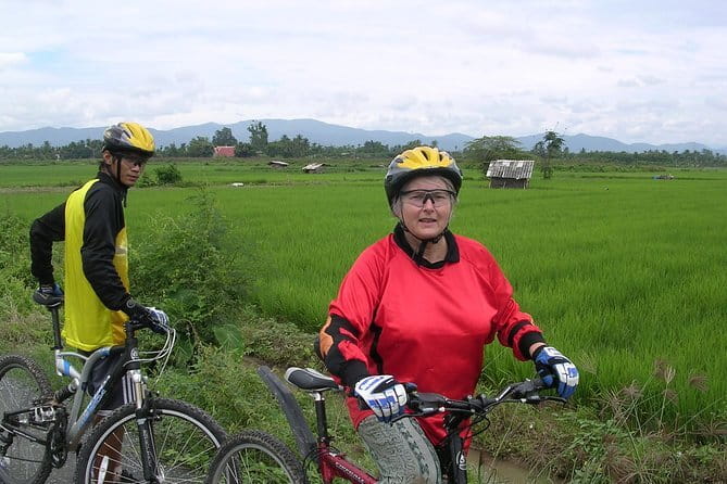 5 Day Motorcycle Tour (True Bikers Paradise) from Chiang Mai, Thailand - Day 2: Phayao Lake viewpoints, Bo Kluea salt wells, and the famous R1148 curves