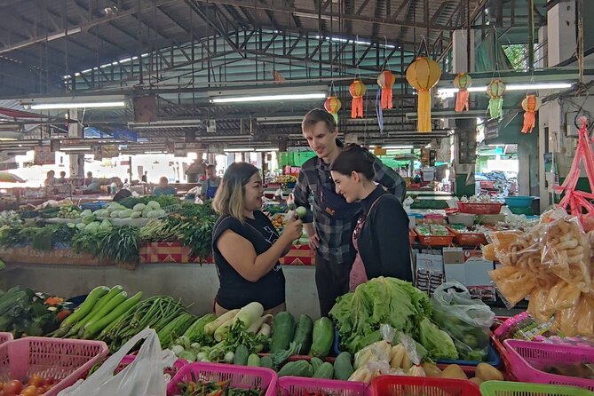 5 Hour Morning Thai Cooking Course - The organic garden walk: herbs, produce, and the taste connection