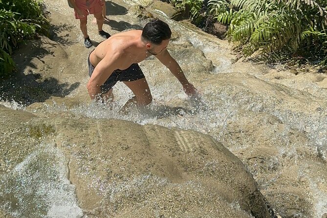 7 Hour Sticky Waterfall and Zipline Adventure - Lunch and included extras: why the small items matter