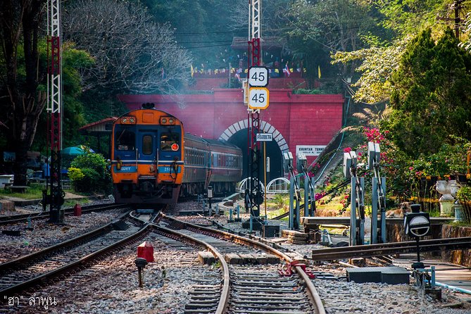 Amazing 1 day Private Tour to visit Lampang Province by train - Taking Lampang by Train From Chiang Mai (and Why It Works)