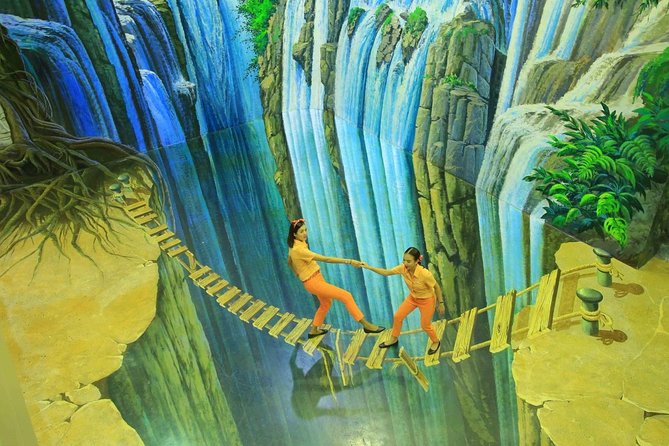 Art in Paradise: Chiang Mai 3D Art Museum Experience - The App Connection: How the Art In Paradise App Changes the Game