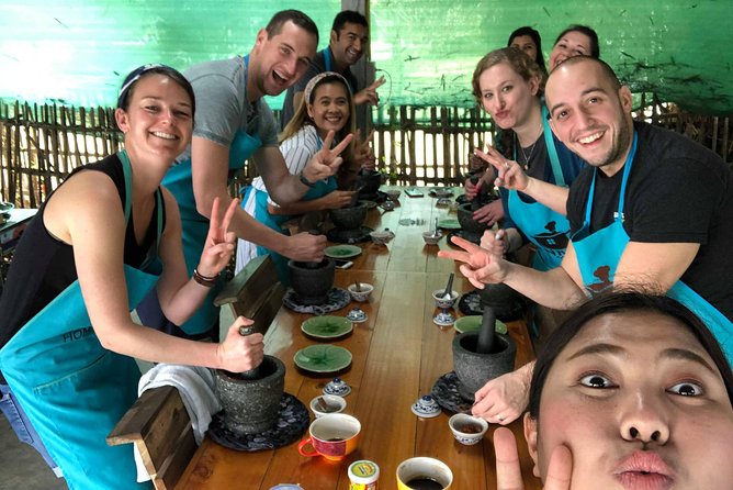 Benny's Home Cooking Chiang Mai - Chiang Mai cooking class that starts like a friend’s day out
