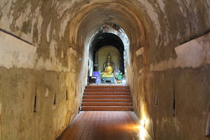 Best seller!! Amazing Night tour, Doi Suthep + Wat umong - Top Must visit! - Road Comfort on the Way Up: Curves, Motion, and How to Prepare