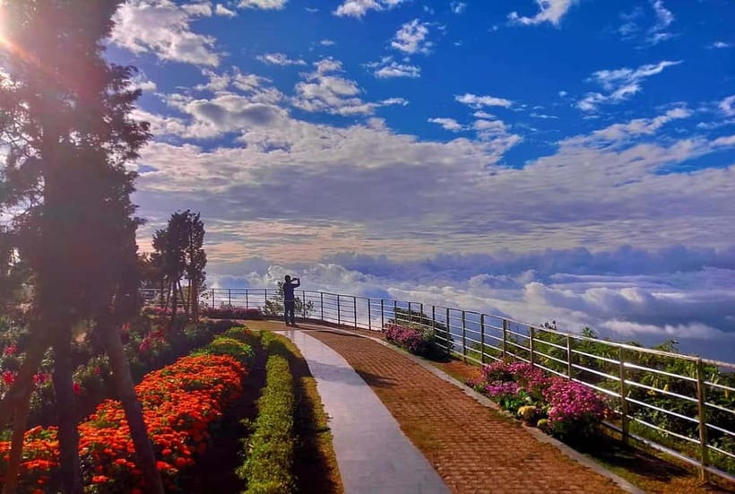 Chang Mai: Doi Inthanon Day Tour w/Waterfalls & Hilltribes - Thailand’s Highest Peak: The Views (and the Cloud Factor)