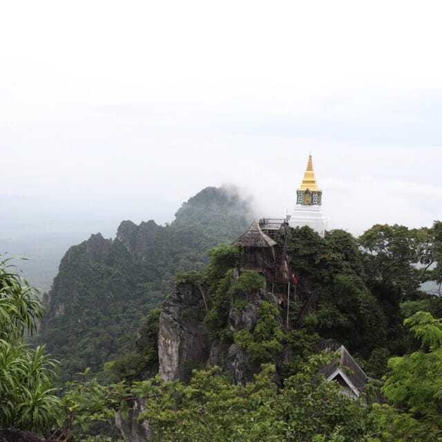 Chang Mai: Unseen in Thailand Wat Chaloemprakiat Lampang - Lunch and pacing: you get a break, not just fuel