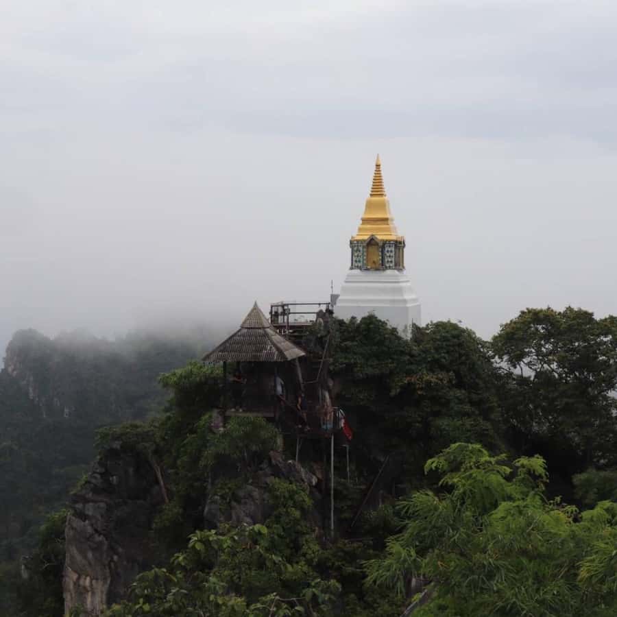 Chang Mai: Unseen in Thailand Wat Chaloemprakiat Lampang - What to pack and how to dress