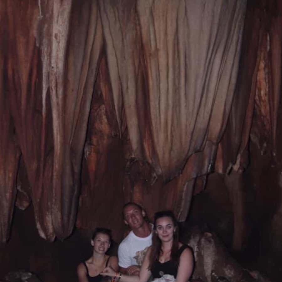 Chiang Dao Cave, Sticky Waterfall, Baan Den Temple Private - Chiang Dao Cave: a guided walk under dramatic stalagmites and stalactites