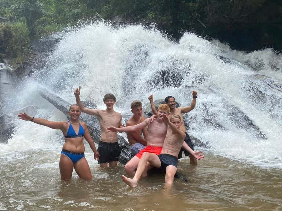 Chiang Mai: 1-Day Trekking Experience to Village & Waterfall - The first big stretch: jungle and farmland before the village