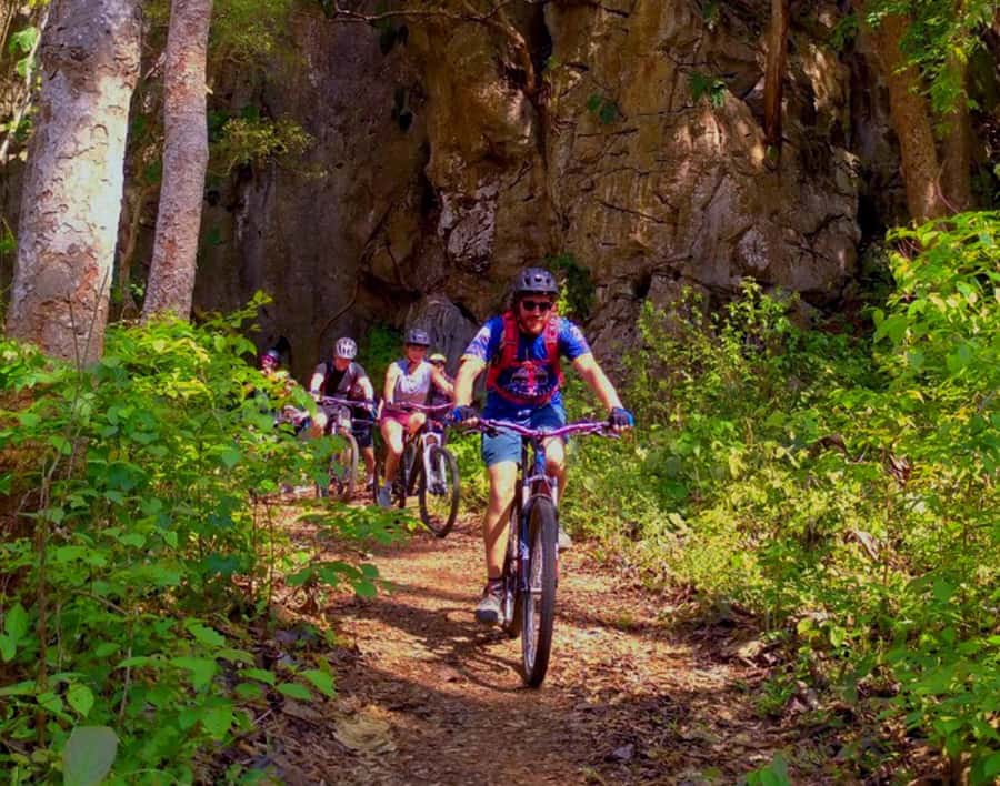 Chiang Mai: 22 km XC Mountain Biking from Sticky Waterfall - Sticky Waterfalls: What the Sediment Climb Actually Feels Like