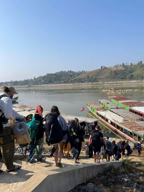 Chiang Mai : 3-Days Slow Boat Trip to Luang Prabang, Loas - Visa on arrival in Laos: Bring crisp USD (or expect extra math)