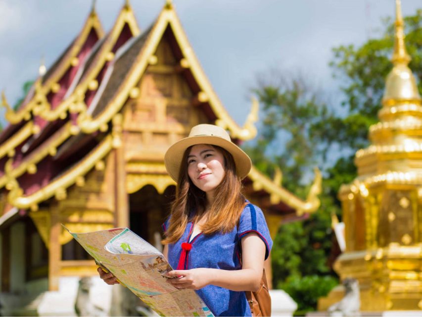 Chiang Mai: 3 Hour Old City and Temples Guided Walking Tour - Responsible touring: what GSTC-certified low-impact means in real life