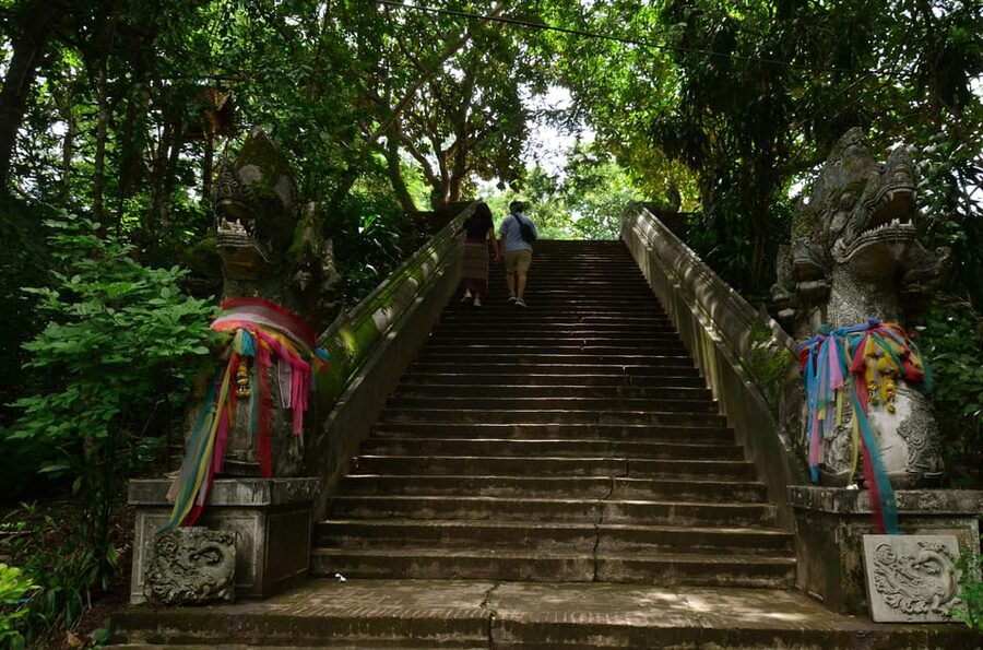 Chiang Mai: 4-hour Doi Suthep, Wat Umong, & Wat Phalat Tour - Wat Pha Lat: Shrines, Waterfall Sounds, and Jungle Temple Vibes