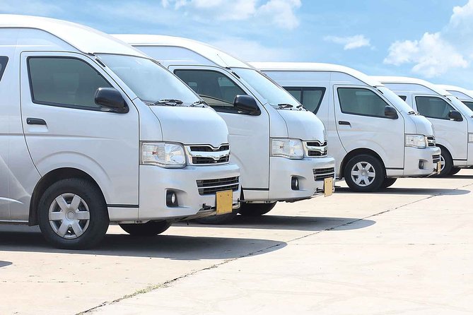 Chiang Mai Airport Private Van Transfer – Arrival or Departure - The Ride Itself: Comfort for Up to Six and a 45-Minute Goal