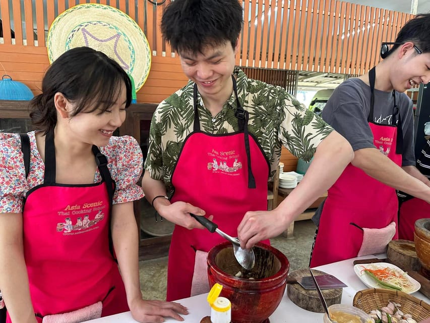 Chiang Mai: Asia Scenic Thai Cooking School - The meal itself: you eat what you cooked, in a calm setting