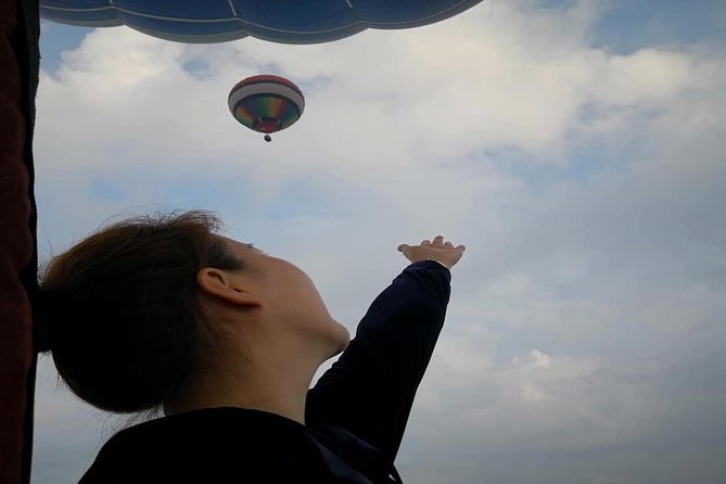 Chiang Mai Balloon Adventure: Classic Basket Balloon Ride - The flight views: Chiang Mai skyline plus Northern Thailand scenery