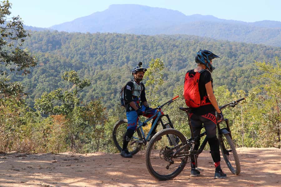 Chiang Mai: Buffalo Soldier Trail Guided Mountain Biking - The bike and gear: why full suspension changes the feel of the trails