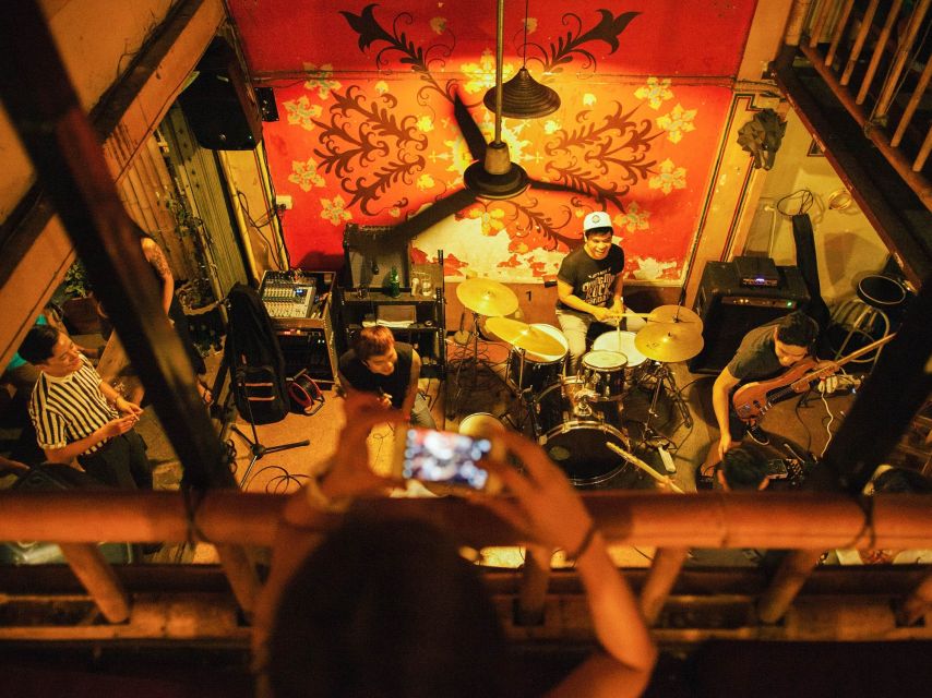 Chiang Mai: Chiang Mai Bar Hopping Guided Night Tour - How Chiang Mai nightlife flows on this 4-hour route