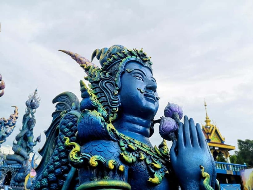 Chiang Mai: Chiang Rai Temples and Long-Neck Karen Village - Key things that make this day tour worth it