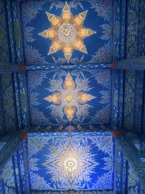 Chiang Mai: Chiang Rai Temples and Long-Neck Karen Village - Wat Rong Suea Ten Blue Temple: deep color and golden details