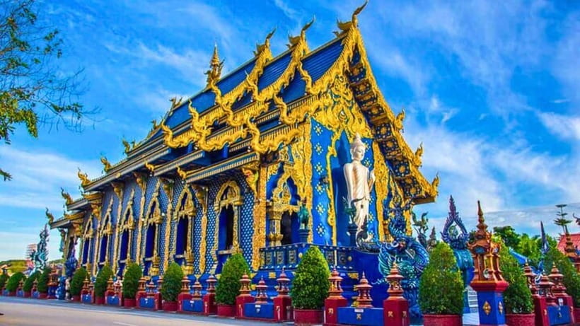 Chiang Mai: Chiang Rai Temples, Golden Triangle & Boat Tour - A 15-hour Chiang Rai loop: early pickup, real breaks, late return
