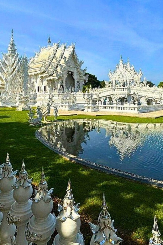 Chiang Mai: Chiang Rai Temples, Golden Triangle & Boat Tour - Food, timing, and comfort: how to make a long day feel manageable