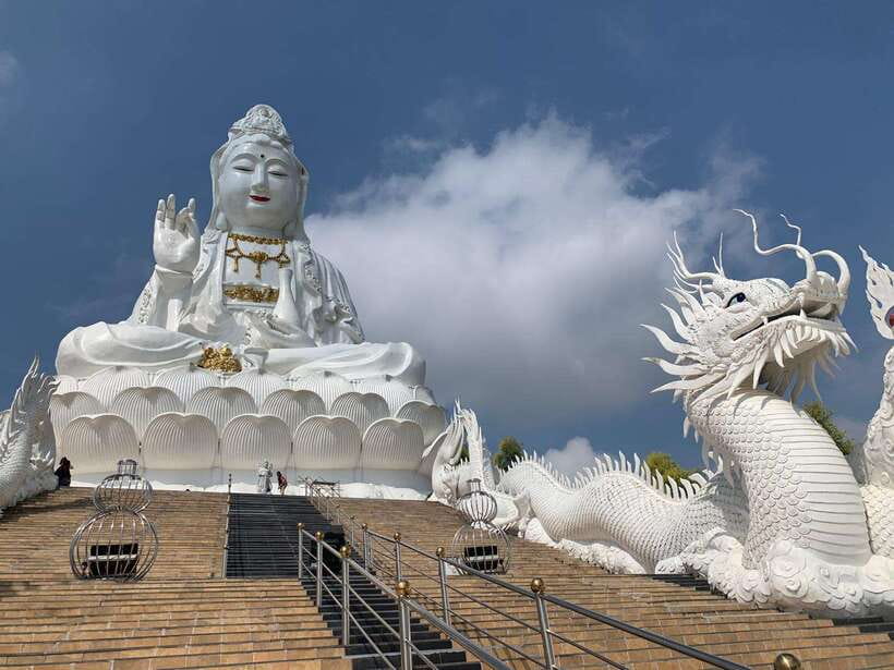 Chiang Mai: Chiang Rai Temples, Karen Tribe and Hot Springs - Karen long-neck Mae Kachan village: culture, crafts, and context