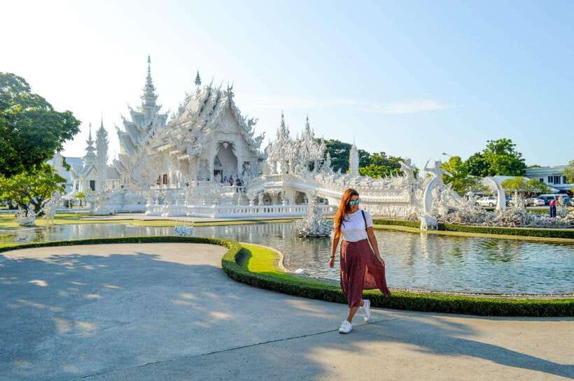 Chiang Mai: Chiang Rai Temples, Karen Tribe and Hot Springs - Huay Pla Kang Temple: nine tiers, Guan Yin, and lots of steps