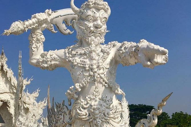 Chiang Mai-Chiang Rai:White+Black+Blue Temple+Golden Triangle+Boat Trip - Rong Khun White Temple: Why the Mirrors Matter