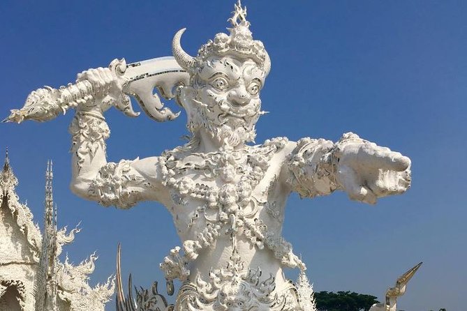 Chiang Mai-Chiang Rai:White-Black-Blue Temple-Golden Triangle-Keren-Boat Trip - The Mekong River Boat Trip: A Pace Change and Great Viewing Time