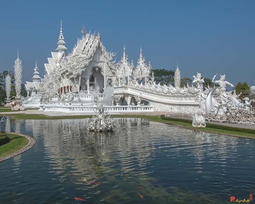 Chiang Mai: Chiang Rai White, Blue & Black Temples Day Tour - Mae Khachan hot springs break: a short reset (no swimming)