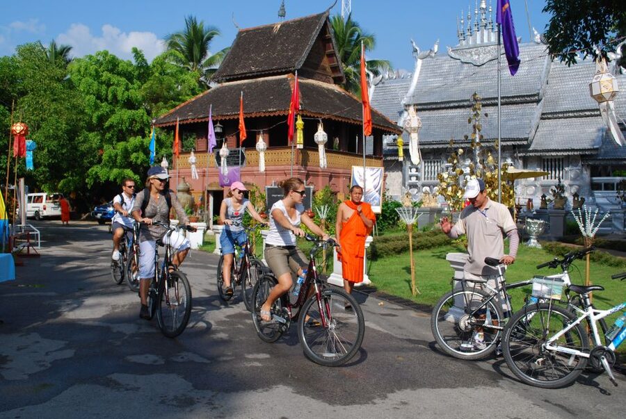 Chiang Mai City Culture Bicycle Ride - Meeting the city by bike: where it starts and how it ends