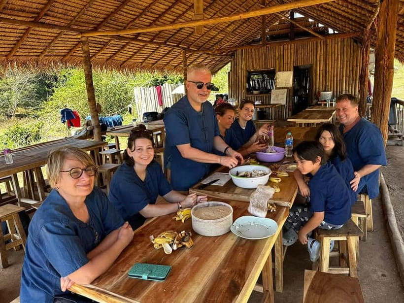 Chiang Mai: Doi Inthanon Hiking & Elephant Sanctuary Program - Getting from Chiang Mai to the mountains without losing the day