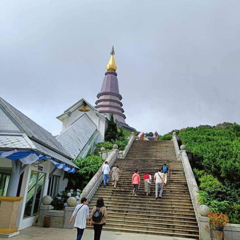 Chiang Mai: Doi Inthanon National Park & Waterfall Day Tour - Lunch: a Thai set menu and a time to reset