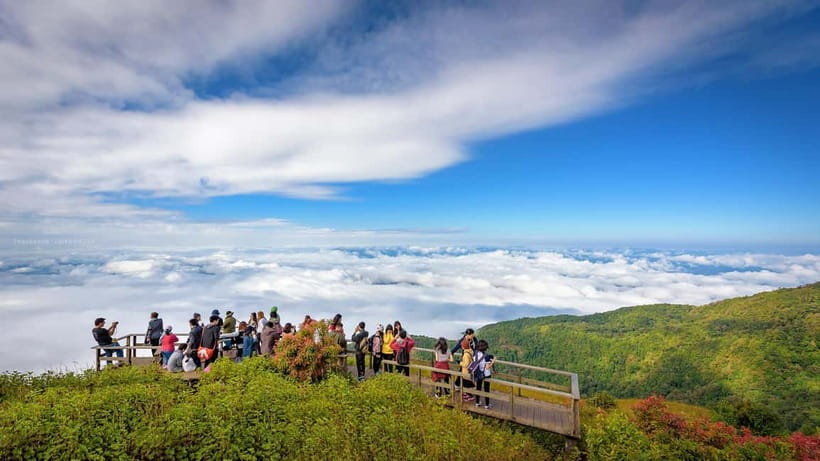 Chiang Mai: Doi Inthanon Park and Kew Mae Pan 2-Hour Hike - Wachirathan Waterfall: Big Waterfalls, Cool-Air Timing