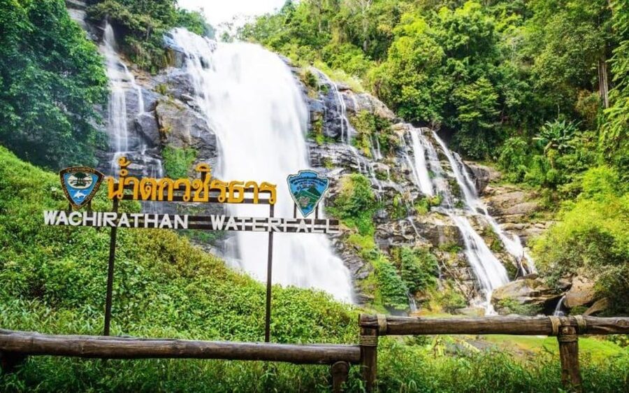 Chiang Mai: Doi Inthanon Park and Pha Dok Siew Hike Day Trip - Doi Inthanon National Park: Forest Walks and the Highest Peak Stop