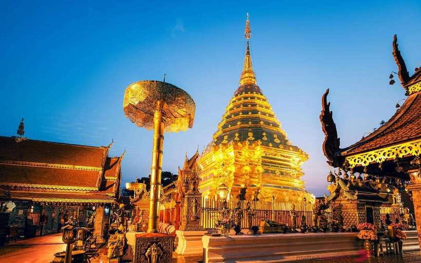 Chiang Mai: Doi Suthep and Wat Pha Lat Temple Evening Tour - Wat Phra That Doi Suthep: The 306 Steps Decision and the Golden Chedi Payoff