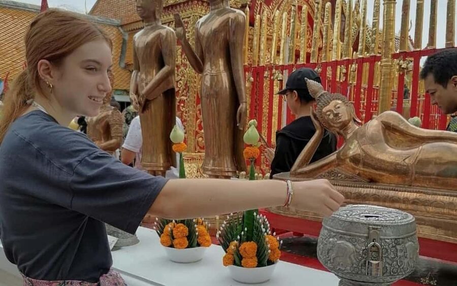 Chiang Mai: Doi Suthep Temple & Hmong Hill Tribe Culture - Who this tour is best for
