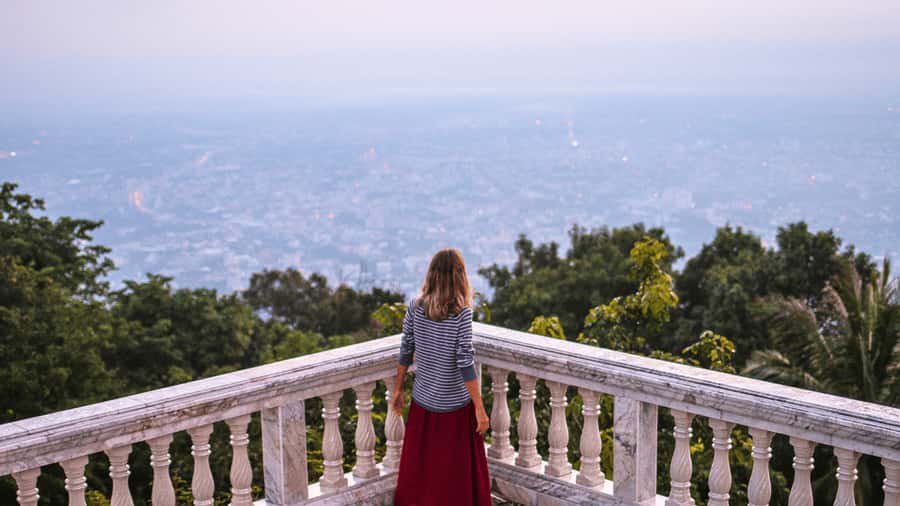 Chiang Mai: Doi Suthep, Wat Pha Lat and Michelin Food Tour - Doi Suthep’s pagoda views with guided context (and time to look)