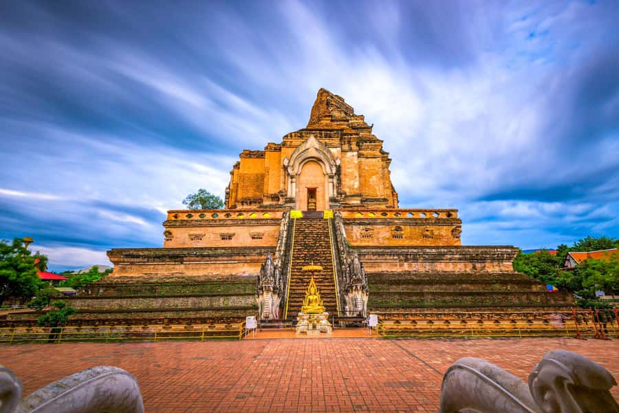 Chiang Mai: Doi Suthep, Wat Pha Lat & Wat Umong Spanish Tour - Who this tour fits best (and who should think twice)