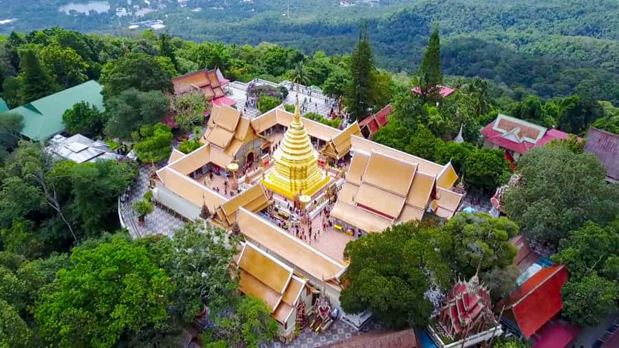 Chiang Mai: Doi Suthep, Wat Pha Lat & Wat Umong Spanish Tour - Wat Umong Cave Temple: meditation grounds with great photo opportunities
