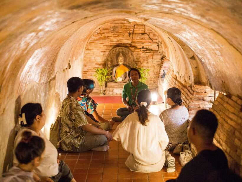 Chiang Mai: Doi Suthep, Wat Umong, and Pha Lat Sunrise Tour - Wat Pha Lat: Jungle-Quiet and the Real Hidden-Temple Feel