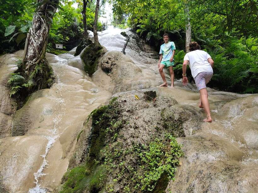 Chiang Mai: Elephants, Sticky Waterfalls, Market and Temple - Bua Thong Sticky Waterfalls: climb, get wet, and switch clothes fast