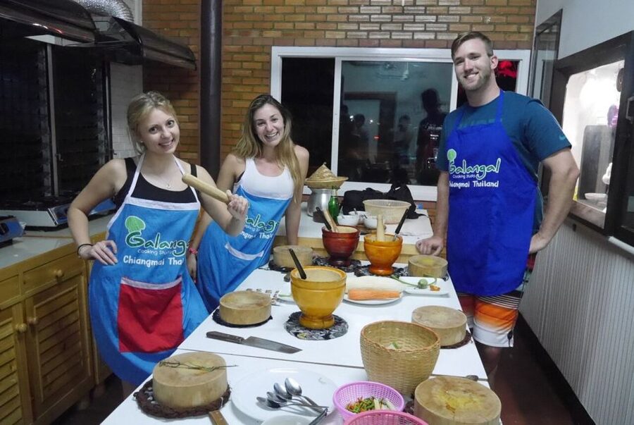 Chiang Mai: Evening Cooking Class and Local Market Visit - Should you book the Chiang Mai Evening Cooking Class with Market Visit?