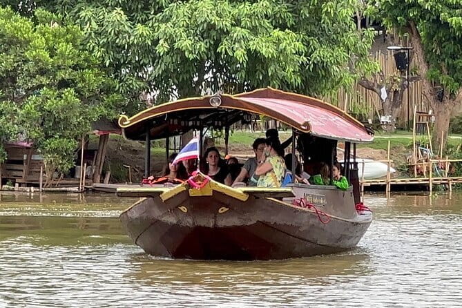 Chiang Mai: Explore Kayaking Through Mae Ping River on Sunset - Pickup, Private Transport, and Why It’s Worth More Than It Sounds