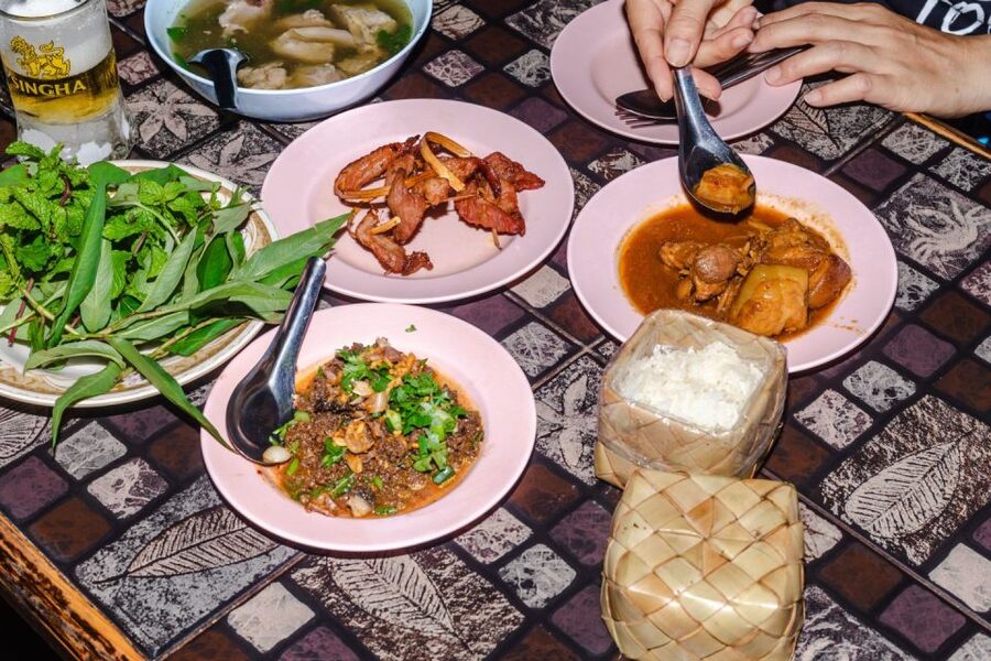 Chiang Mai: Food Tour by Songtheaw Truck with 15+ Tastings - Five stops, one big lesson: what each bite teaches
