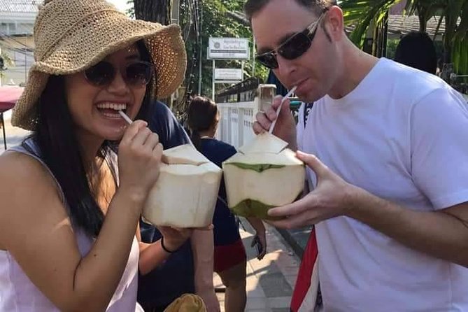 Chiang mai Foodies and Historic Walk - Why this Old City combo tour is a smart use of your time